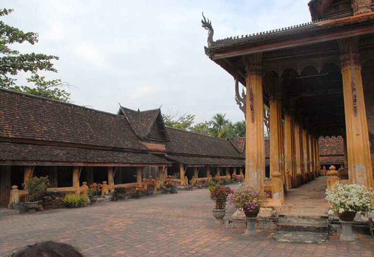 ONE DAY IN VIENTIANE